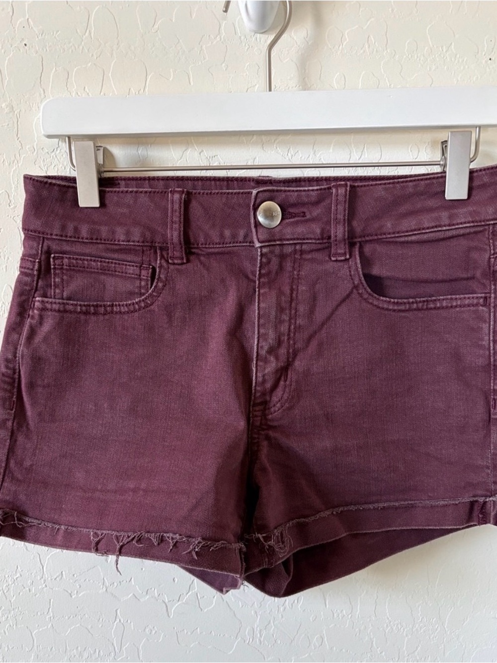 American Eagle AE Hi-Rise Shortie Plum Frayed Stretch Jean Shorts Size 6